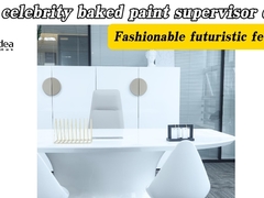 مكتب المشرف على الطلاء المخبوز لمشاهير التلفاز