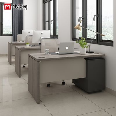 مكتب مكتبية حديثة الحد الأدنى للتخزين، مكتب كمبيوتر عملي، مكتب شاشة الموظفين من جانب واحد